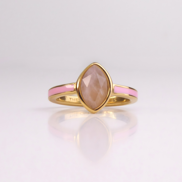 The Magnetic Ring Marquise Royale